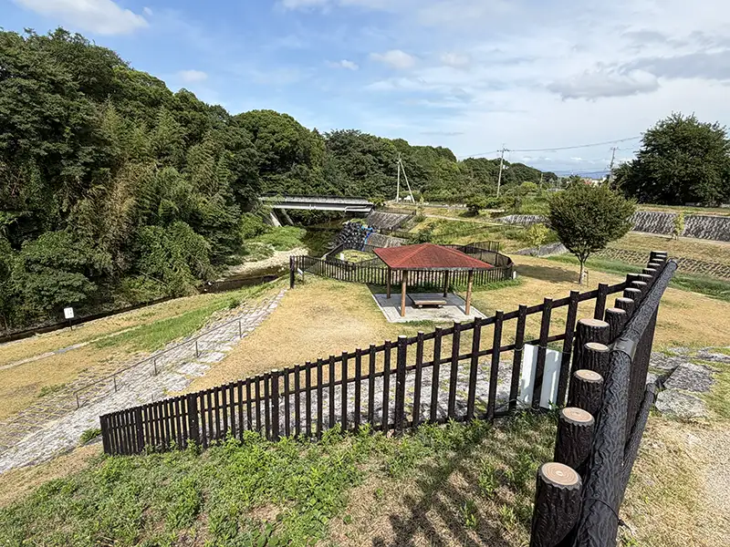 水辺プラザ